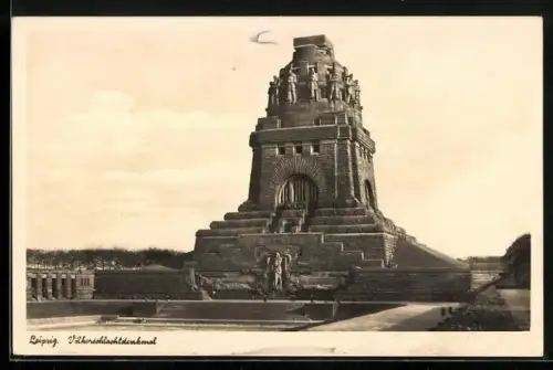 AK Leipzig, Aussenansicht des Völkerschlachtdenkmals