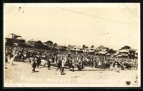 AK Port au Prince, Public Market