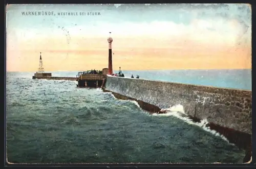 AK Warnemünde, Westmole bei Sturm