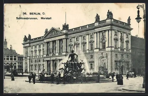 AK Berlin, Schlossbrunnen, Marstall