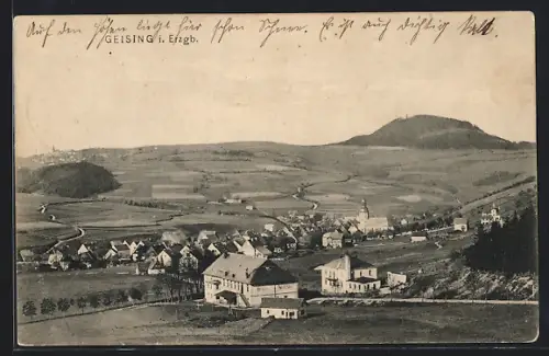 AK Geising i. Erzgeb., Ortsansicht mit umliegender Landschaft