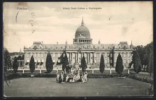 AK Potsdam, Königl. Stadt-Schloss, Neptungrotte