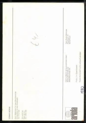 AK Musikerin Conny Morin in violettem Wollpulli, Autograph