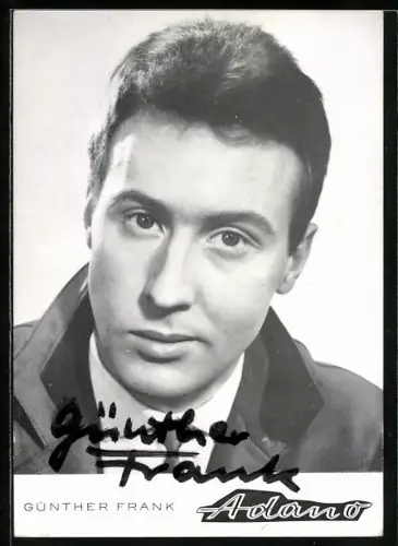 AK Musiker Günther Frank in smartem Portrait, Autograph