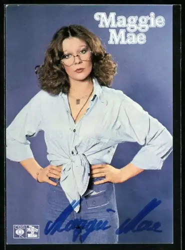 AK Musikerin Maggie May in geknotetem Hemd, Autograph