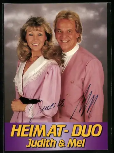 AK Musiker Judith und Mel im Halbportrait, Autograph