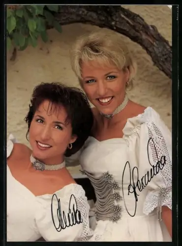 AK Sängerinnen-Duo Geschwister Hofmann in weissen Kleidern, Autographen