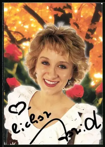 AK Sängerin Astrid Harzbecker vor roten Rosen, Autograph