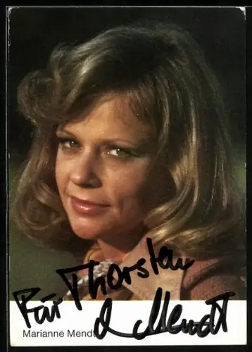 AK Musikerin Marianne Mendt im Portrait, Autograph