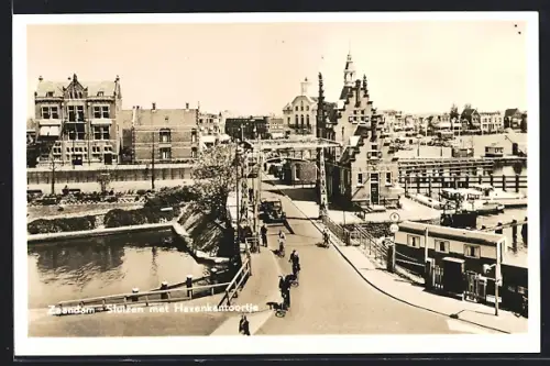 AK Zaandam, Sluizen met Havenkantoortje