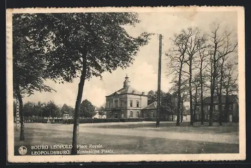 AK Bourg-Léopold / Leopoldsburg, Place Royale / Koninklijke Plaats