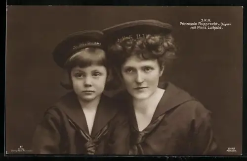 AK I. K. H. Prinzessin Rupprecht von Bayern & Prinz Luitpold mit Mützenbändern