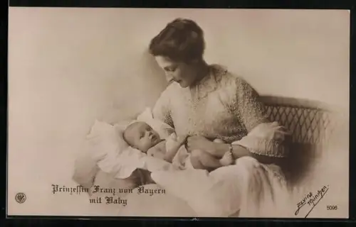 AK Prinzessin Franz von Bayern mit ihrem Baby