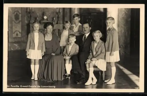 AK La Famille Grand-Ducale de Luxembourg, Familienportrait