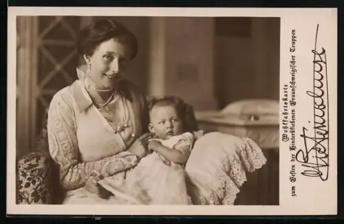 AK Herzogin Viktoria Luise von Braunschweig und ihr kleiner Prinz