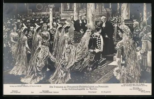 AK Berlin, Trauung der Prinzessin Victoria Luise in der Schlosskapelle, Zar Nikolai von Russland als Gast am re.-Rand