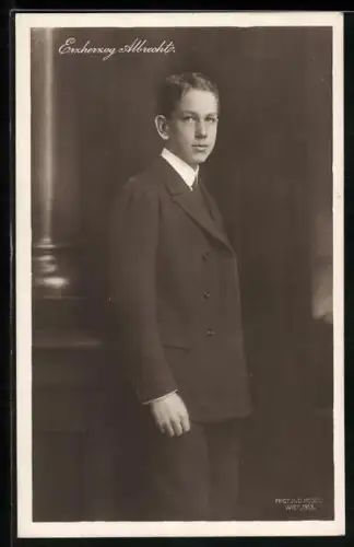 AK Erzherzog Albrecht als Jugendlicher im Anzug