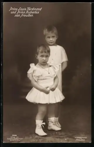 AK Prinz Hubertus und Prinz Luis Ferdinand im weissen Kleidchen