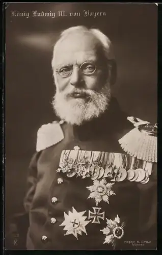 AK König Ludwig III. von Bayern in Uniform mit zahlreichen Orden