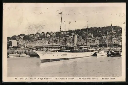 AK Deauville, La Plage Fleurie, Le Nouveau Bassin, Hafen
