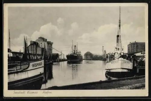 AK Wismar, Hafen mit Booten