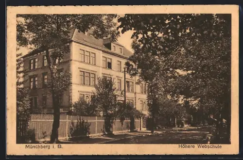 AK Münchberg i. B., Höhere Webschule mit Strassenpartie