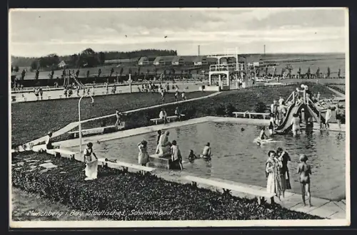 AK Münchberg i. Bay., Städtisches Schwimmbad mit Sprungturm