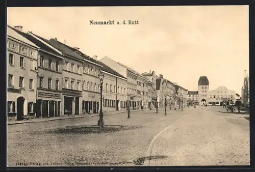 AK Neumarkt a. d. Rott, Strassenpartie mit Geschäften