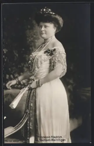 AK Prinzessin Friedrich von Sachsen-Meiningen mit Fächer