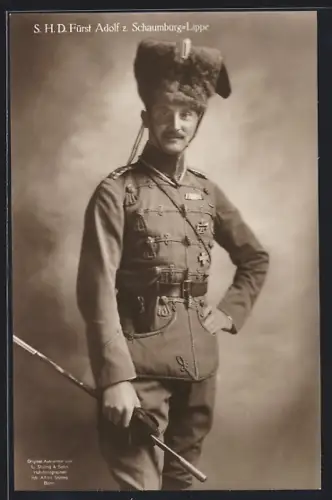 Foto-AK Fürst Adolf von Schaumburg-Lippe in Husarenuniform