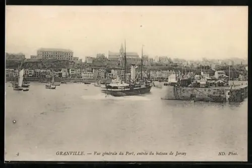 AK Granville, Vue generale du Port, entree du Bateau de Jersey