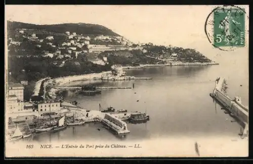 AK Nice, L`Entrée du Port prise du Château