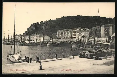 AK Nice / Nizza, le Port, Blick in den Hafen
