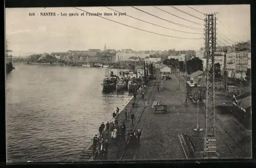 AK Nantes, Les quais et l`escadre dans le port