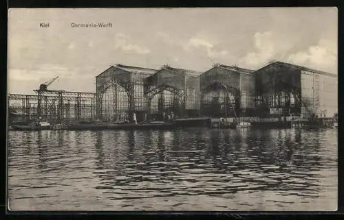 AK Kiel, Blick auf die Germania-Werft
