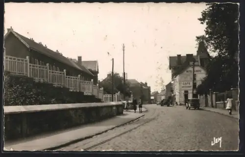 AK Jeumont, Rue de Maubeuge, Strassenpartie