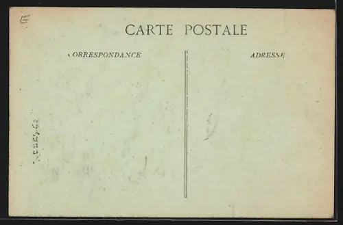 AK Estaires /Nord, La Gendarmerie et le Château d`Eau