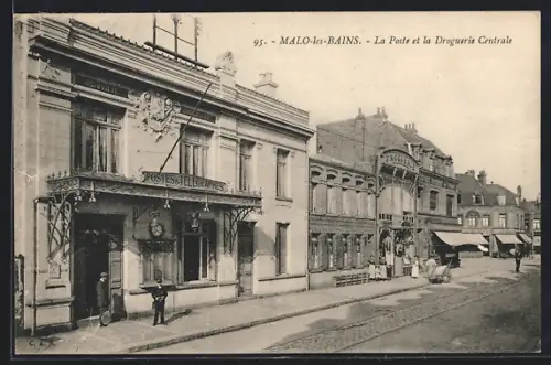AK Malo-les-Bains, La Poste et la Droguerie Centrale