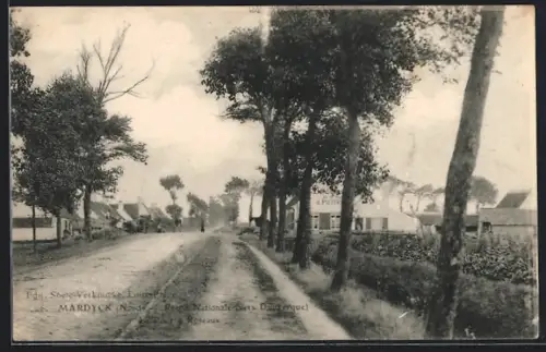 AK Mardyck, Route Nationale (vers Dunkerque) - Le Pont a Roseaux