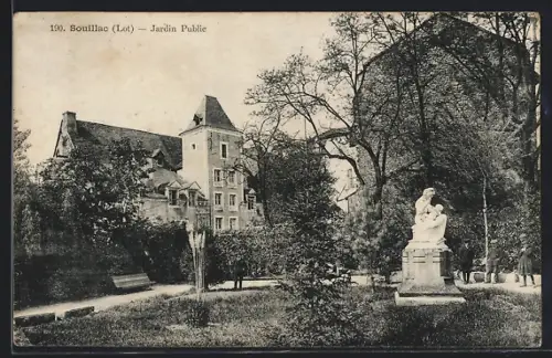 AK Souillac /Lot, Jardin Public avec statue et bâtiments historiques