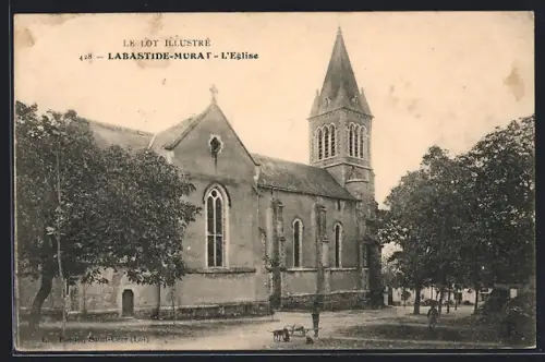 AK Labastide-Murat, L`Église et la place environnante