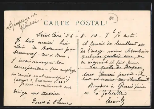 AK St-Laurent-les-Tours, Vue du village et des tours fortifiées sur la colline