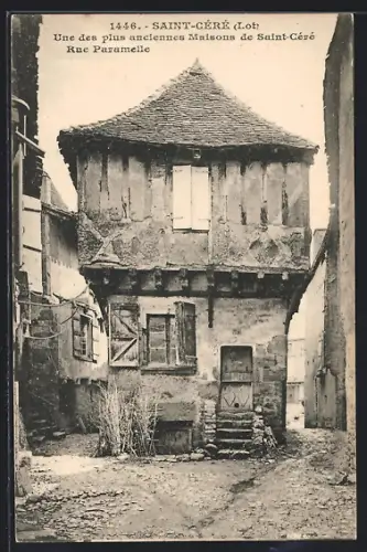 AK Saint-Céré /Lot, Une des plus anciennes Maisons de Saint-Céré, Rue Paramelle