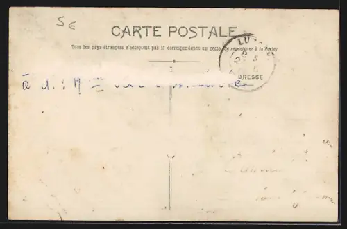 AK Luzech, L`écluse du canal et vue sur les collines environnantes