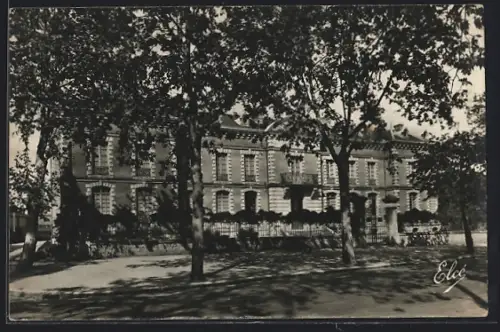 AK Tonneins /L.-et-G., École des Jeunes Filles