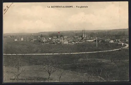AK La Sauvetat-du-Dropt, Vue générale du village et des champs environnants