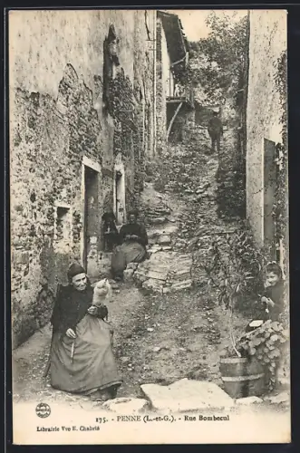 AK Penne /L.-et-G., Rue Bombecul avec habitants