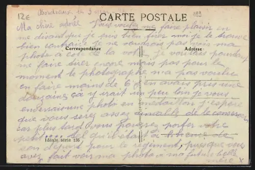 AK Xaintrailles, Caserne, Une pensée ornée de fleurs et rubans