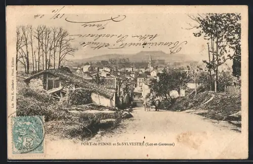 AK Port-de-Penne et St-Sylvestre /Lot-et-Garonne, Vue du village avec chemin bordé de maisons et d`arbres