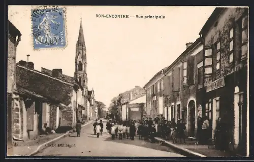 AK Bon-Encontre, Rue principale animée avec église en arrière-plan